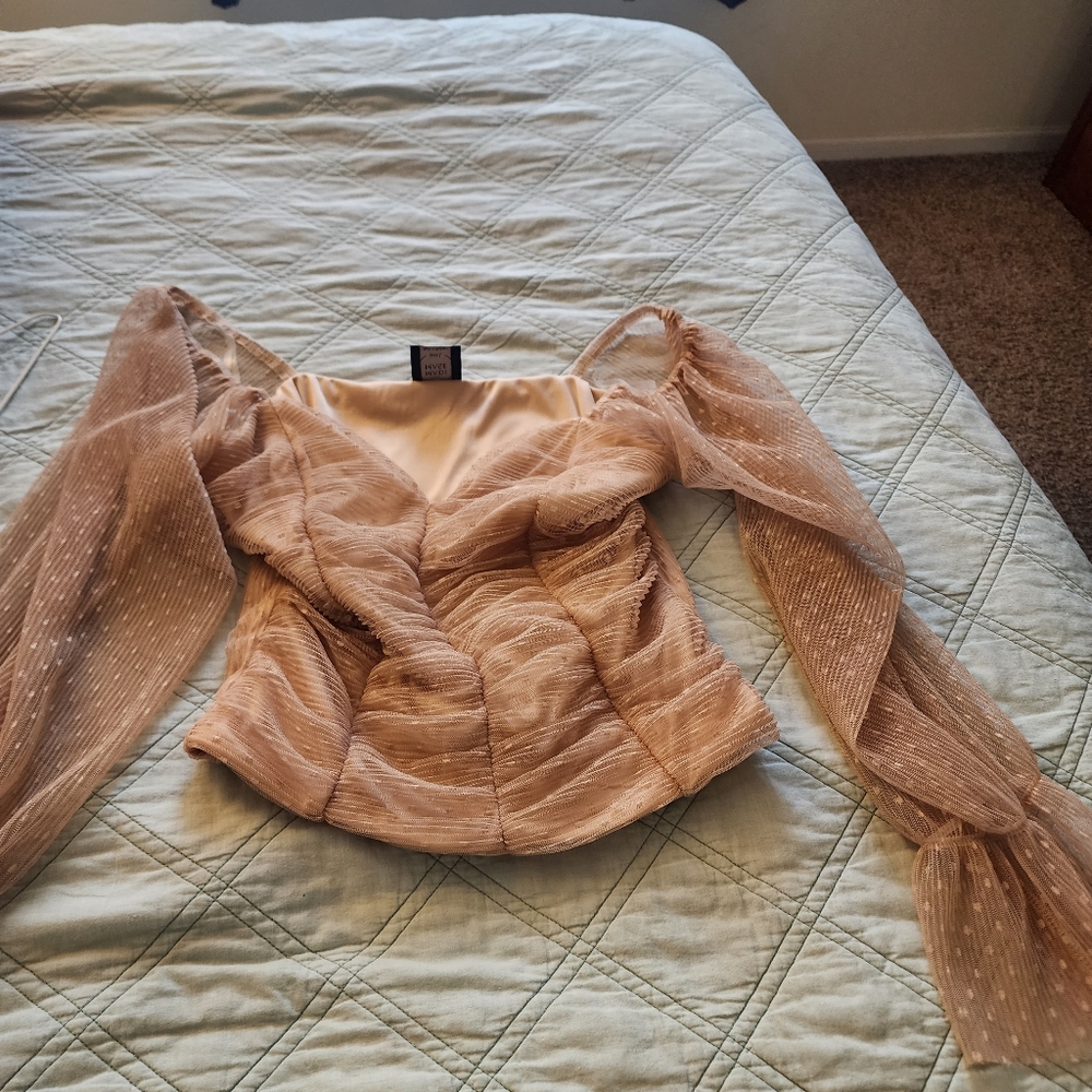 Top - Picture 2 of 2